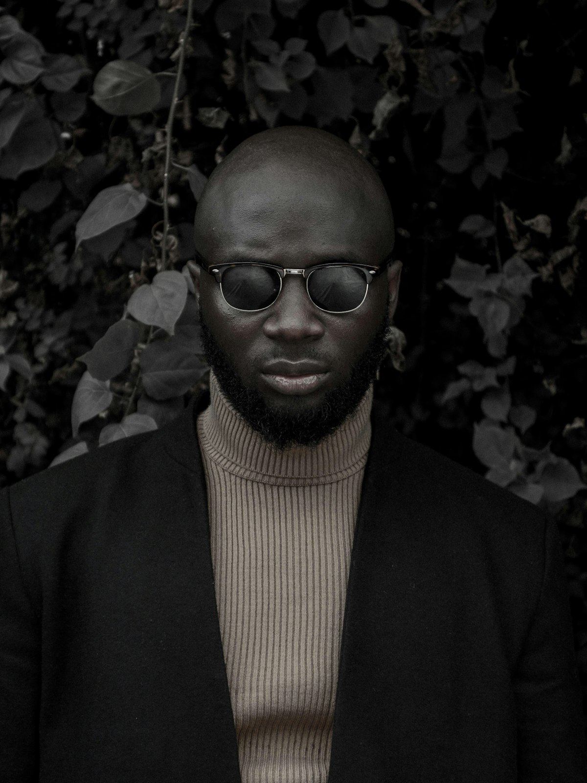 Black Wool Overcoat: view 2